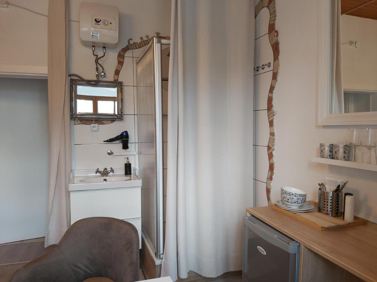 Zimmer Donaustrand Leiben Εξωτερικό φωτογραφία