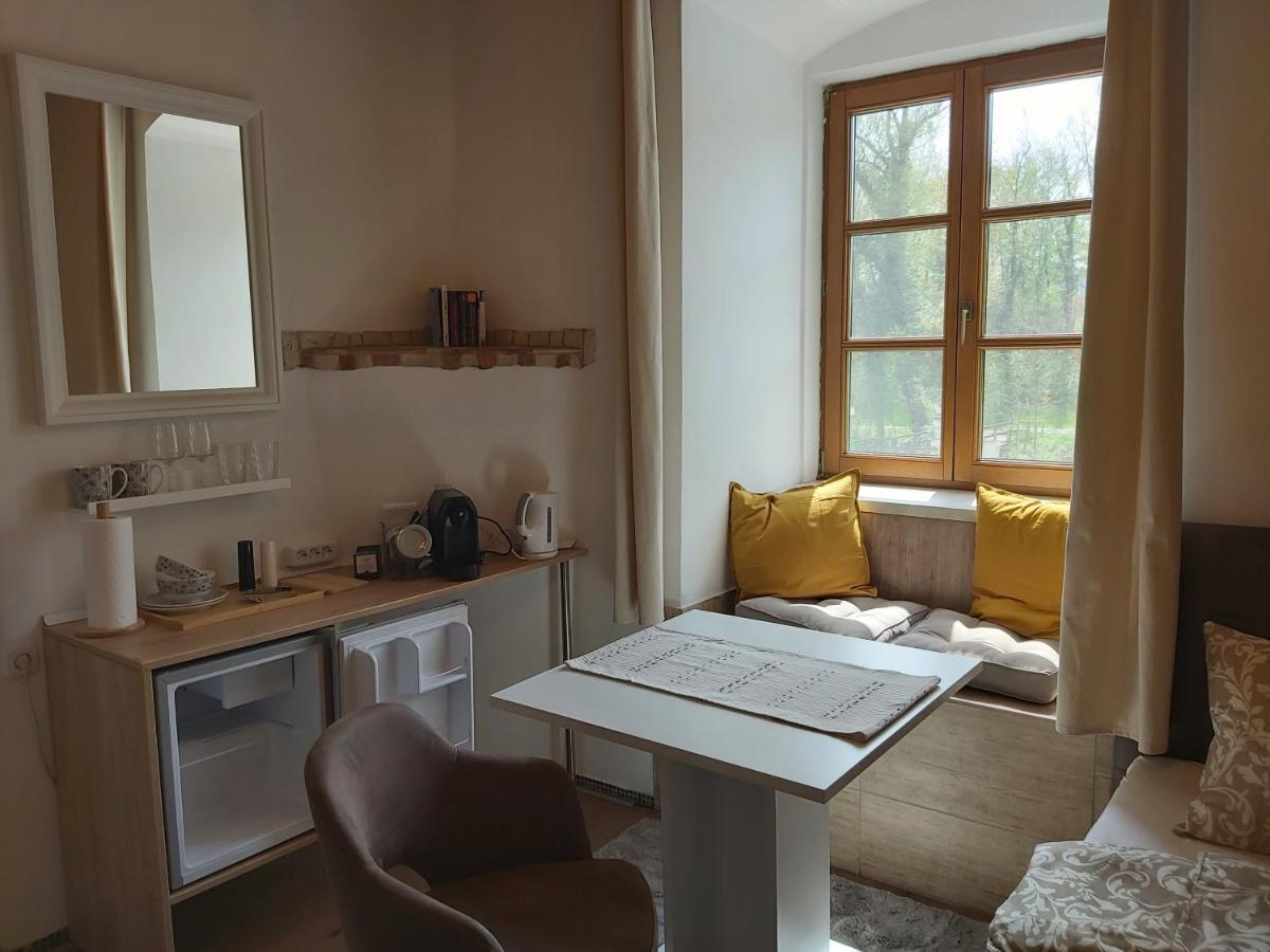Zimmer Donaustrand Leiben Εξωτερικό φωτογραφία