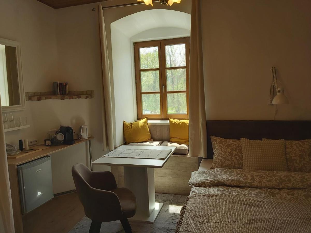 Zimmer Donaustrand Leiben Εξωτερικό φωτογραφία